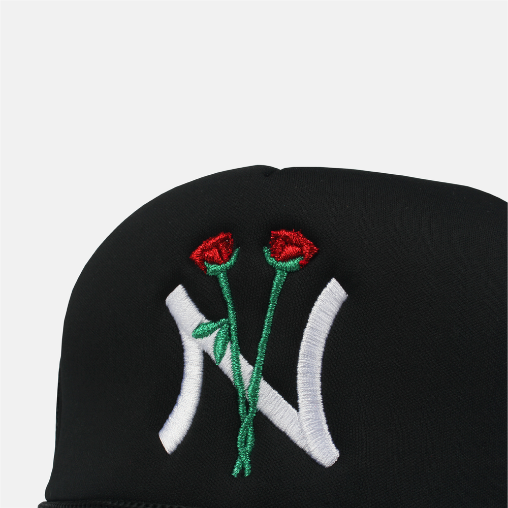 ROSES FOR NY TRUCKER HAT (YIN-YANG)